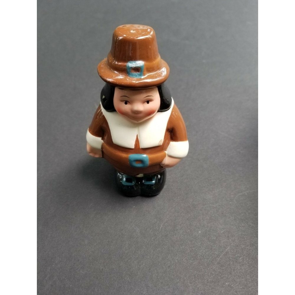 Male Pilgrim Only Ceramic Salt or Pepper Shaker Publix